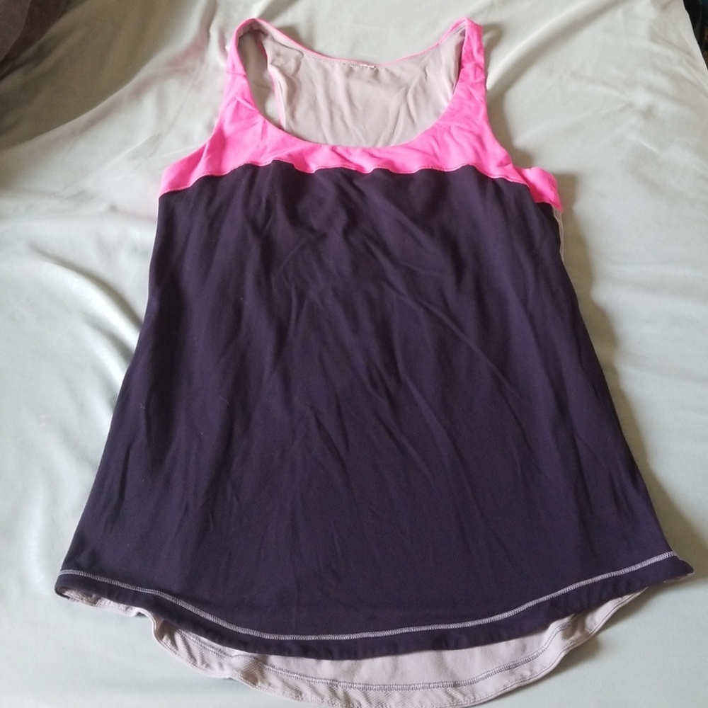 Lululemon tank